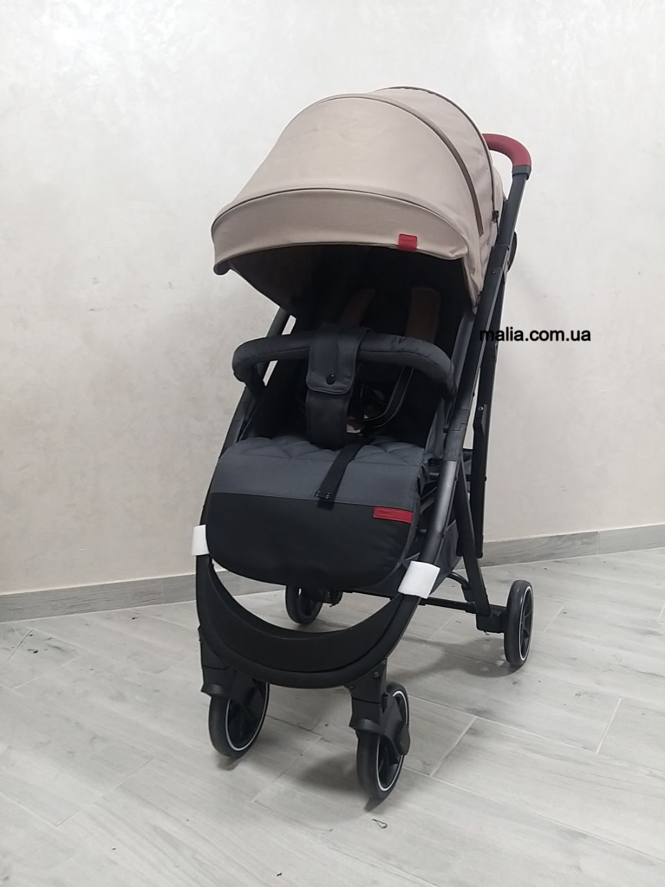 Прогулянкова коляска CARRELLO Gloria CRL-8506 Frost Beige