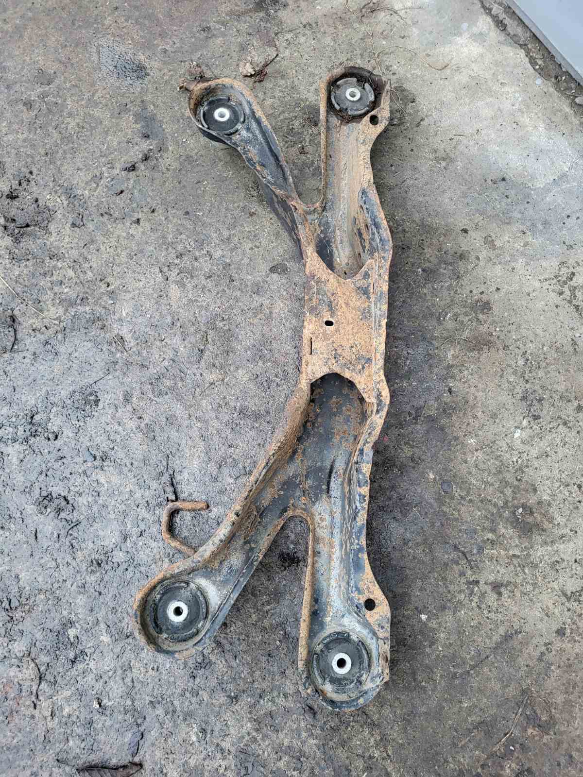 Задня балка Opel Vectra B