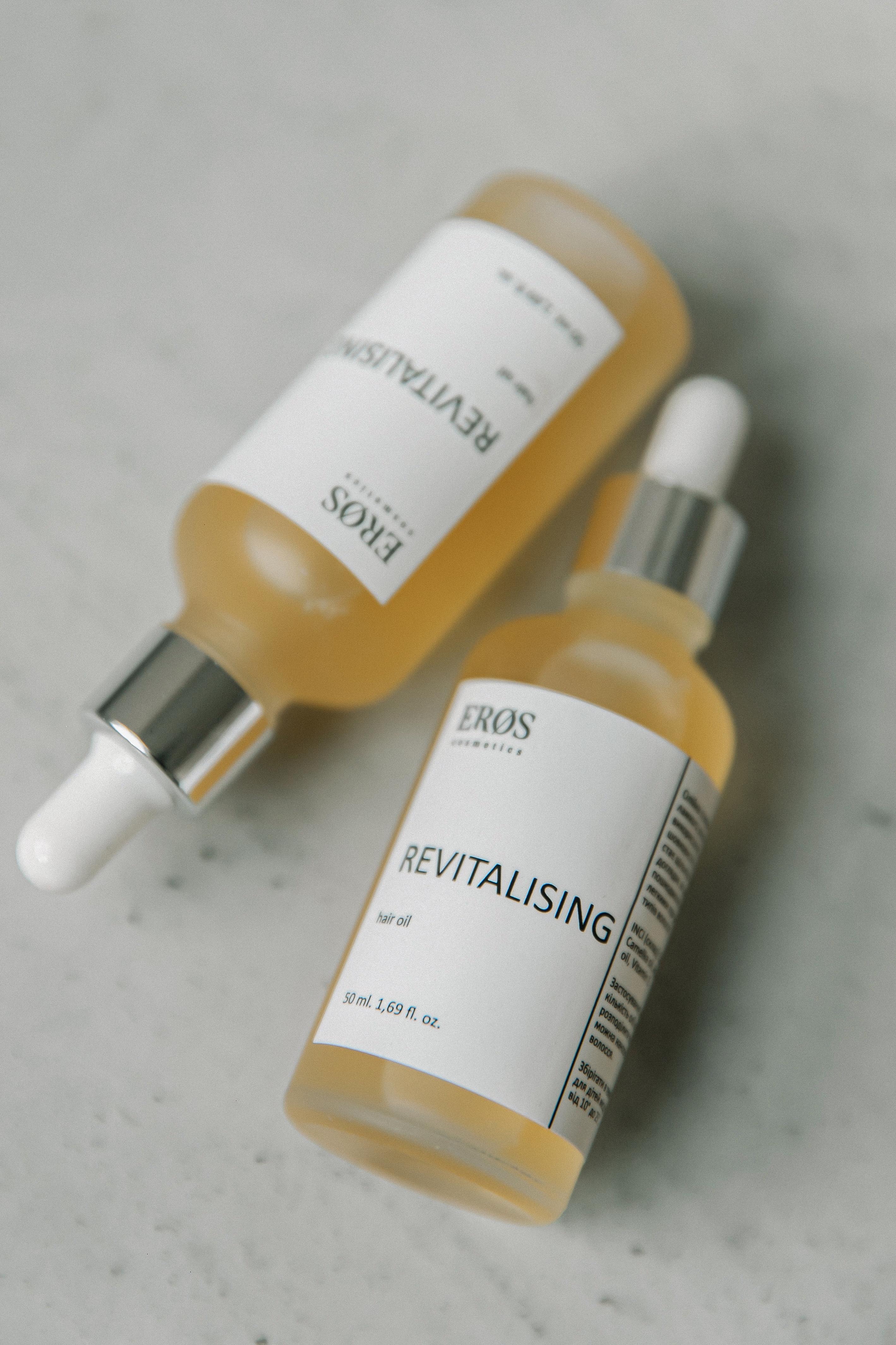 REVITALISING hair oil