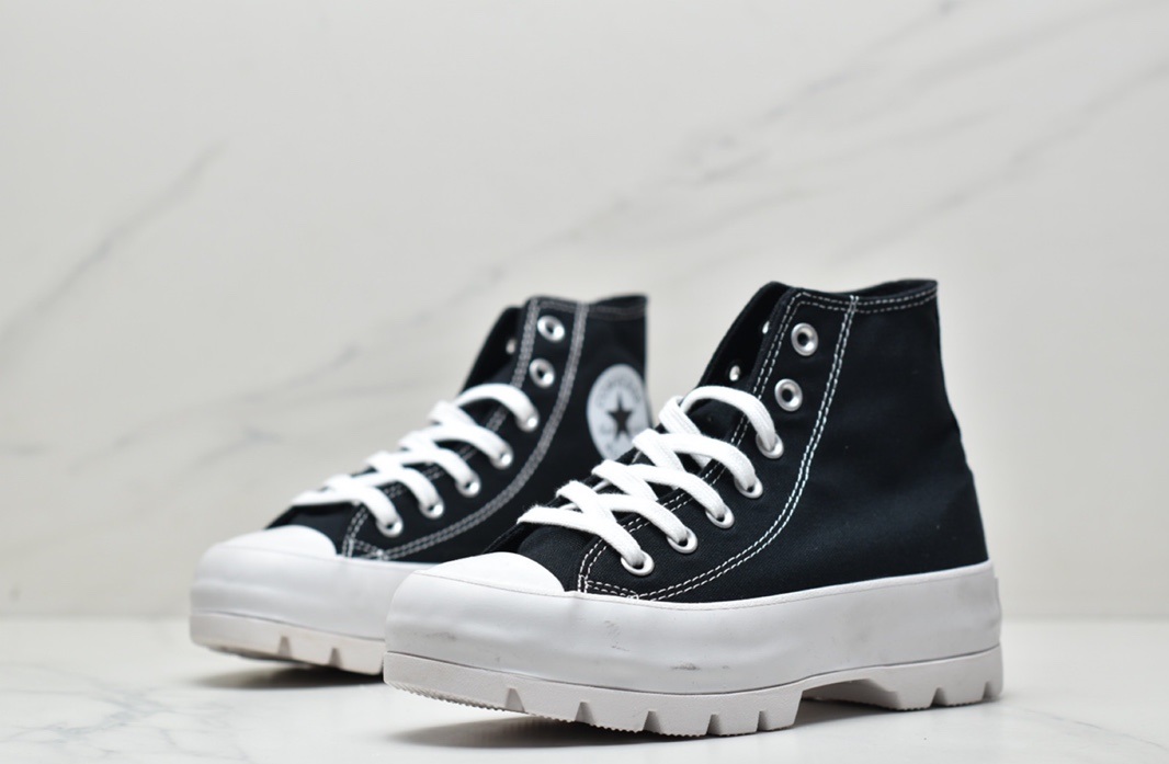 Converse Chucks Black 567681C