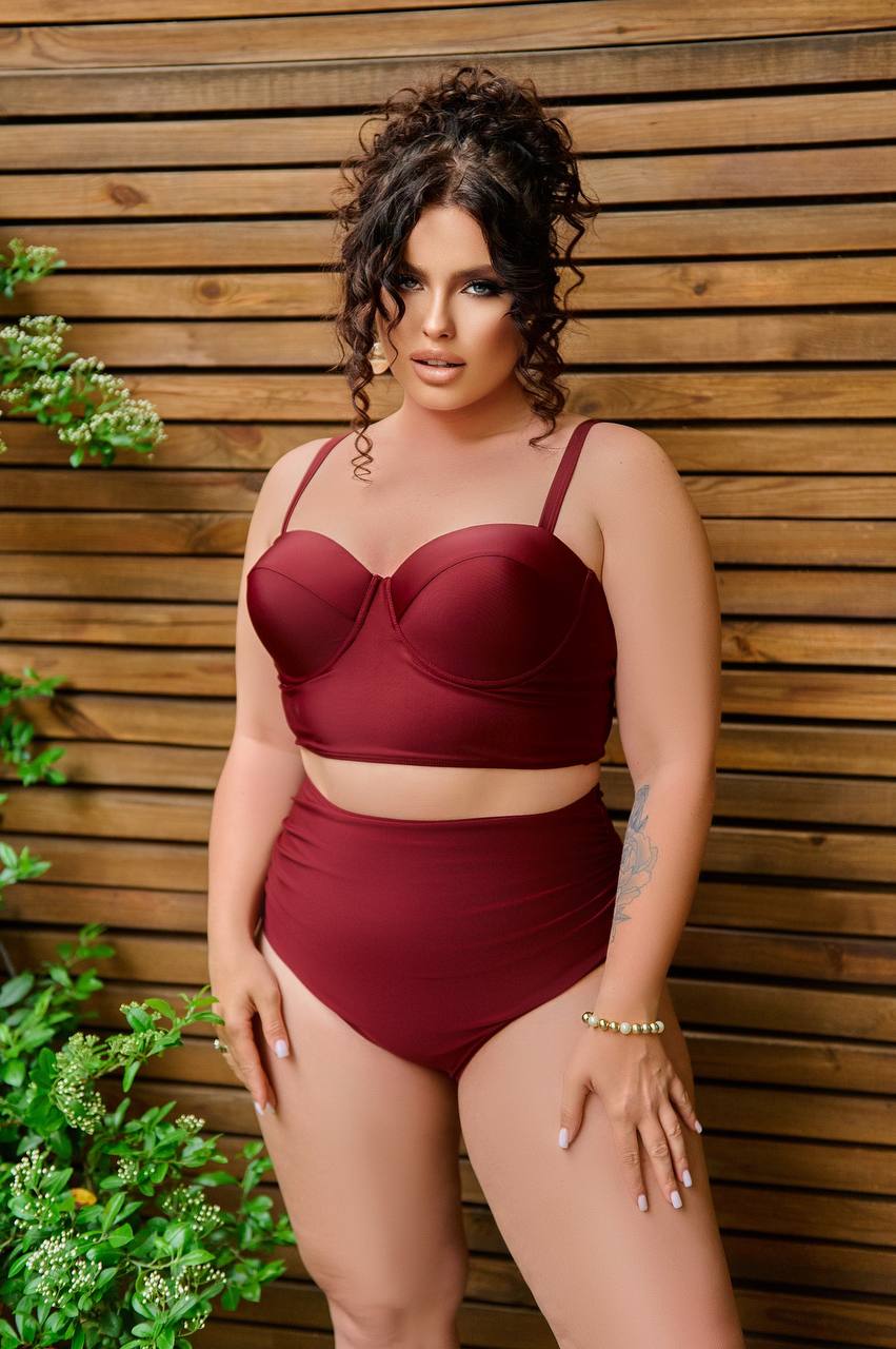 Роскошный  купальник plus size с эффектом бюстье цвет марсалла
