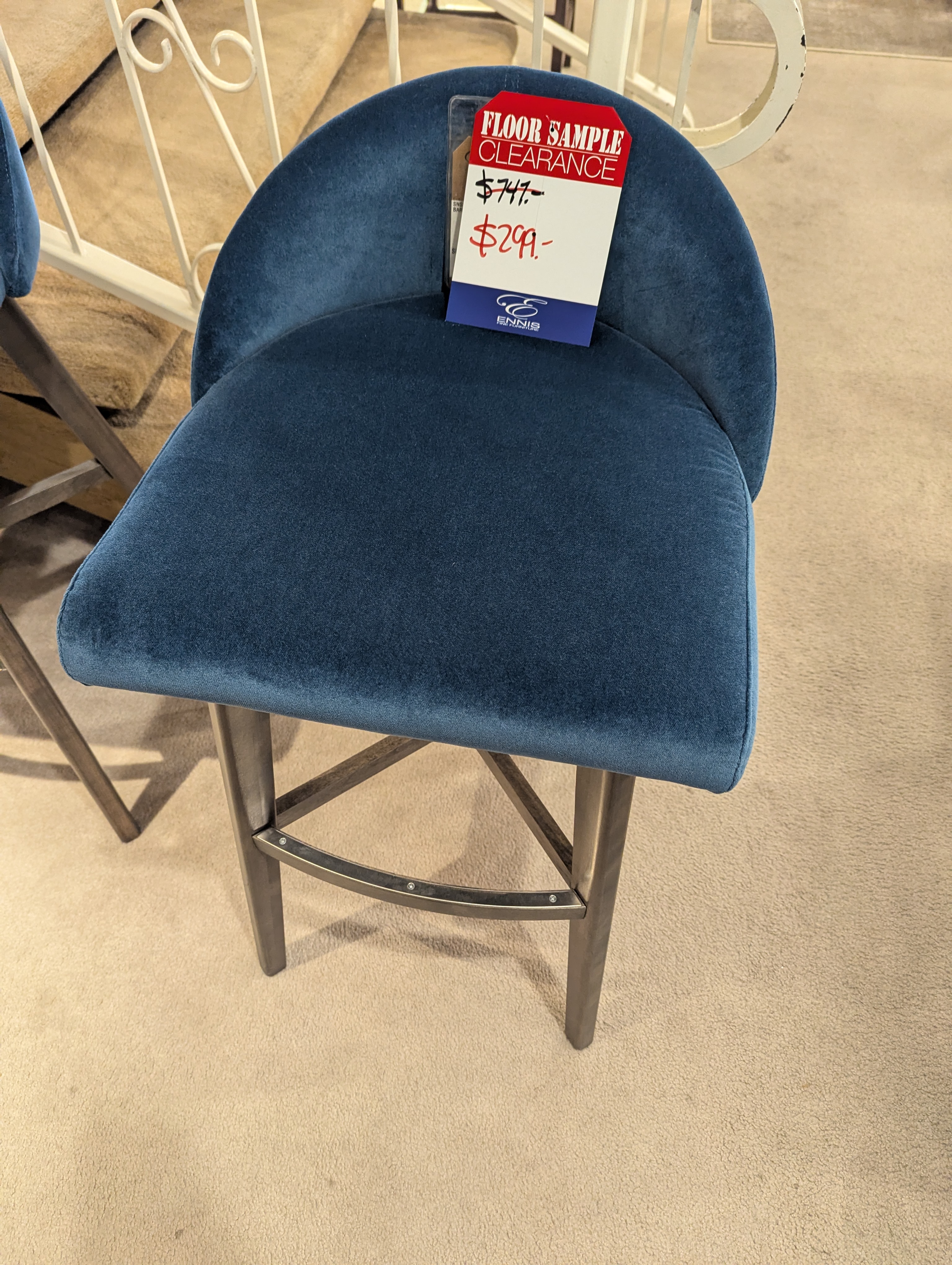 Canadel Downtown Barstool