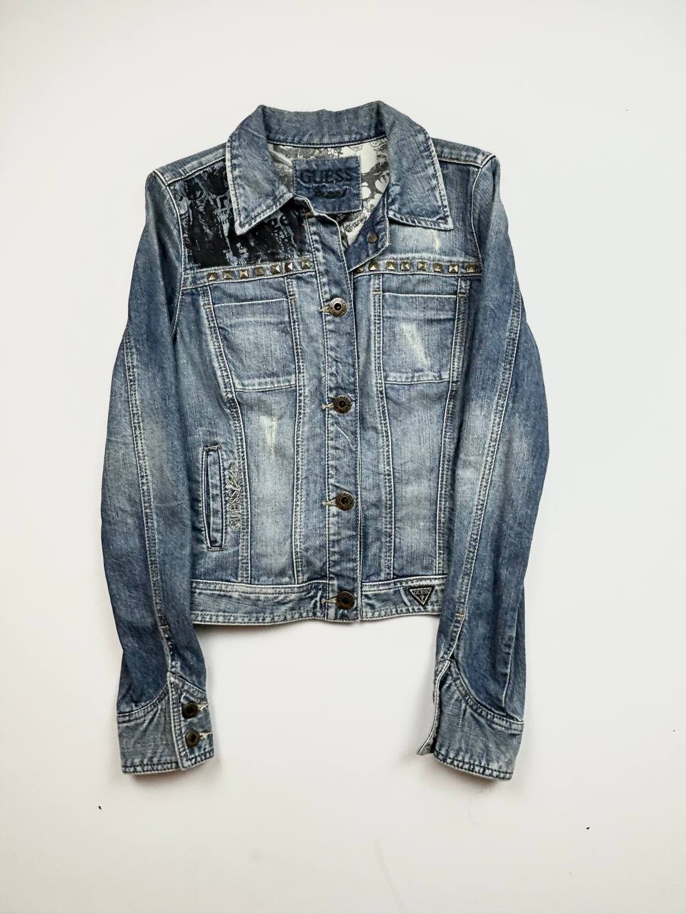 Vintage guess distressed denim jacket