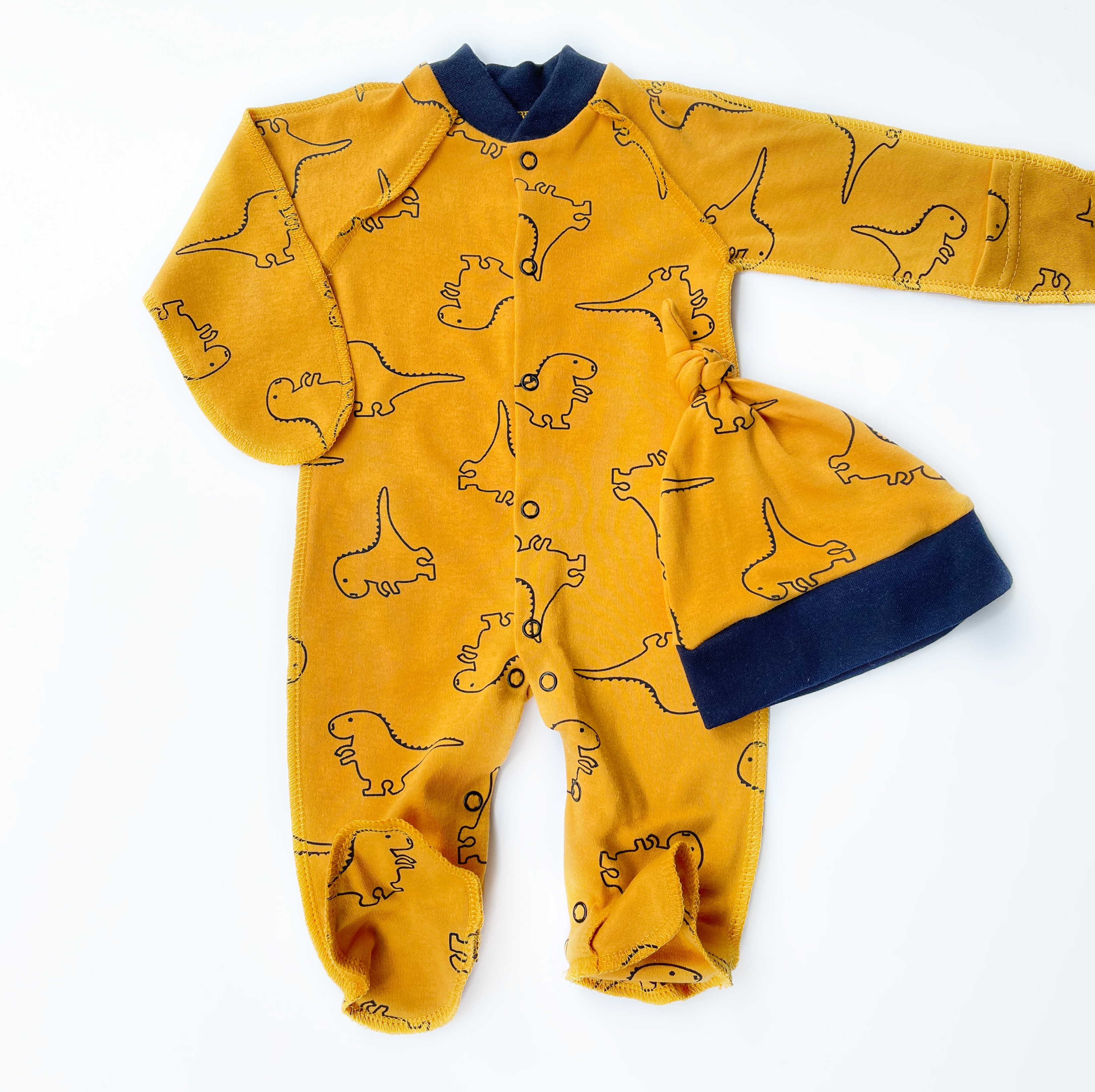 Чоловічок та шапка "Динозаври"