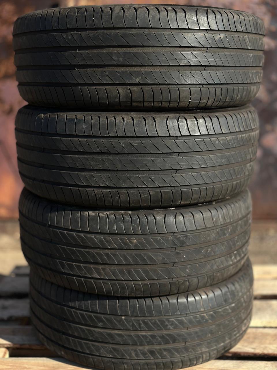 MICHELIN PRIMACY 4  215/55/18