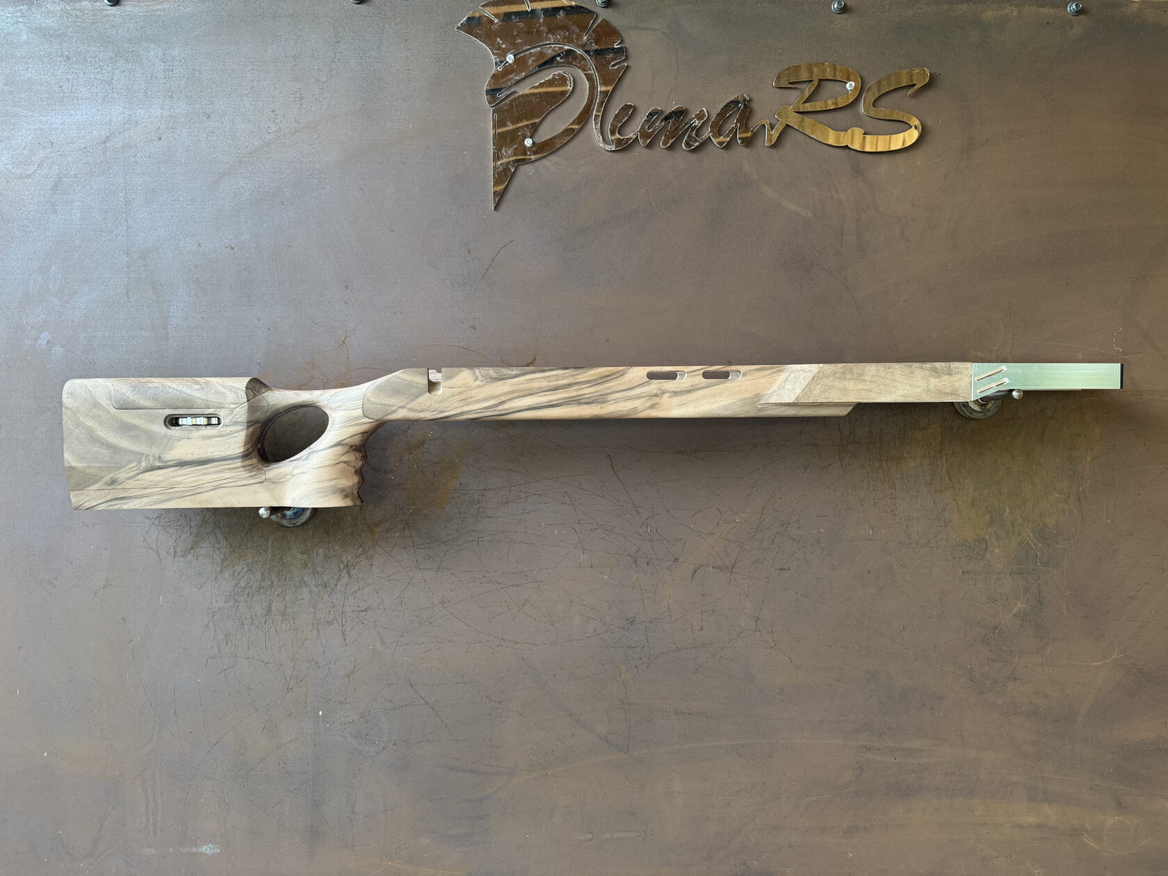 F-Open - LCG (THUMBHOLE DESIG) No.126