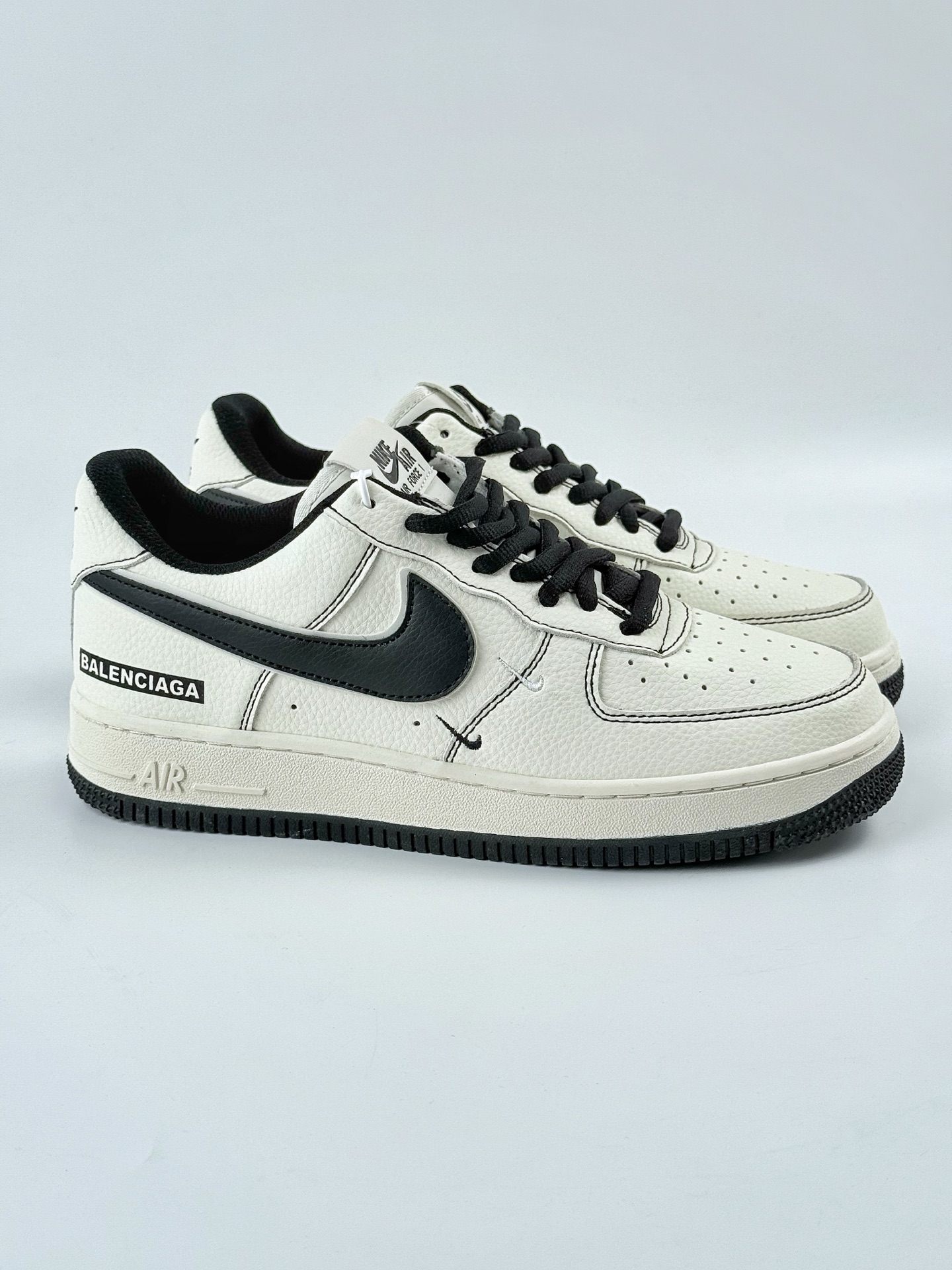 Nike Air Force 1 Low 07 x Balenciaga  FR0538-090