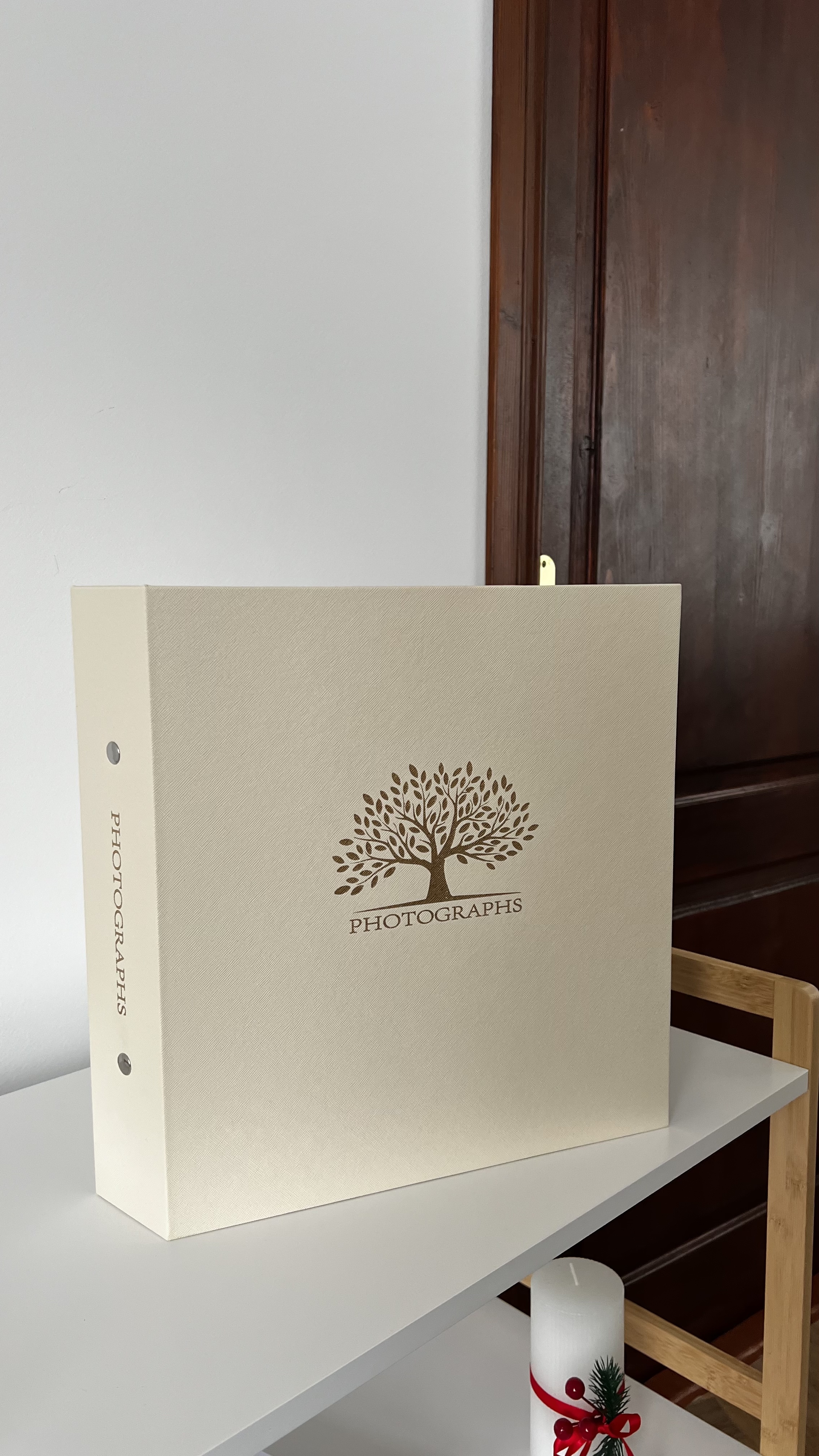 Альбом на 800 фото білий дерево