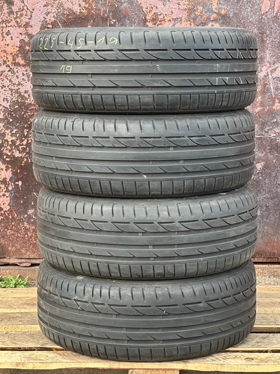 BRIDGESTONE POTENZA S001 (RTF) 225/45/19