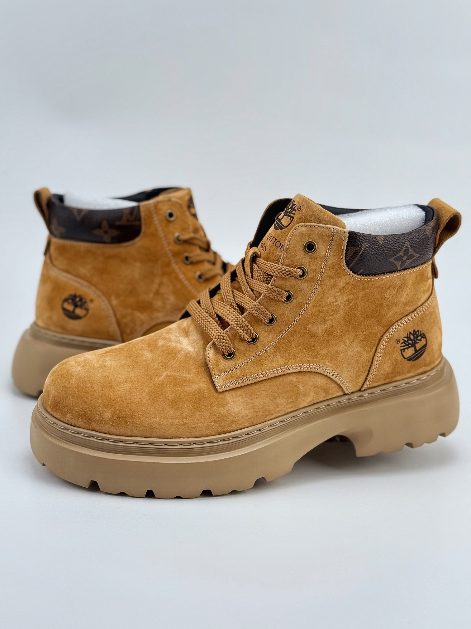 Louis Vuitton  x Timberland