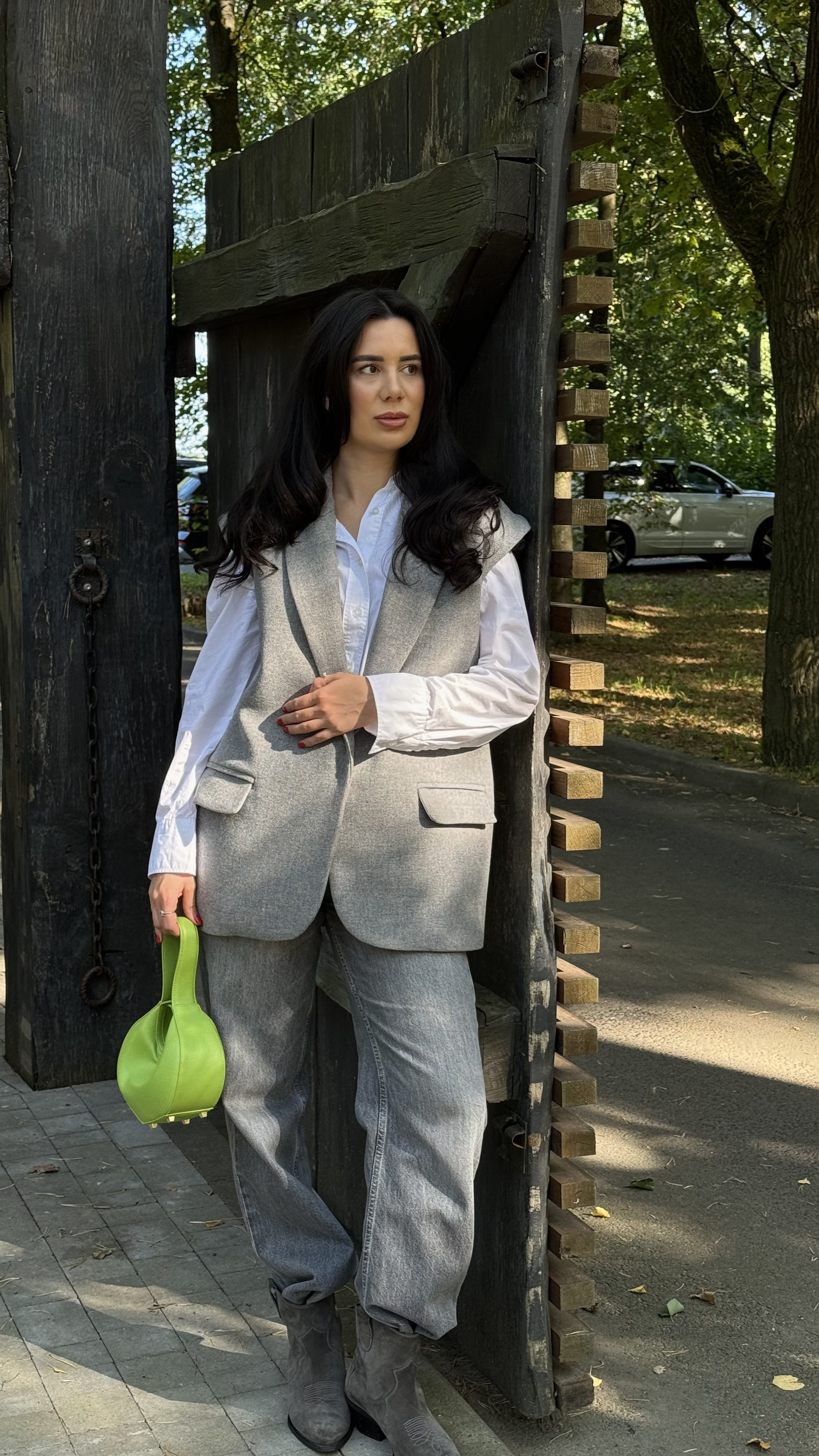 Оверсайз жилет з вовни Світло-сірий