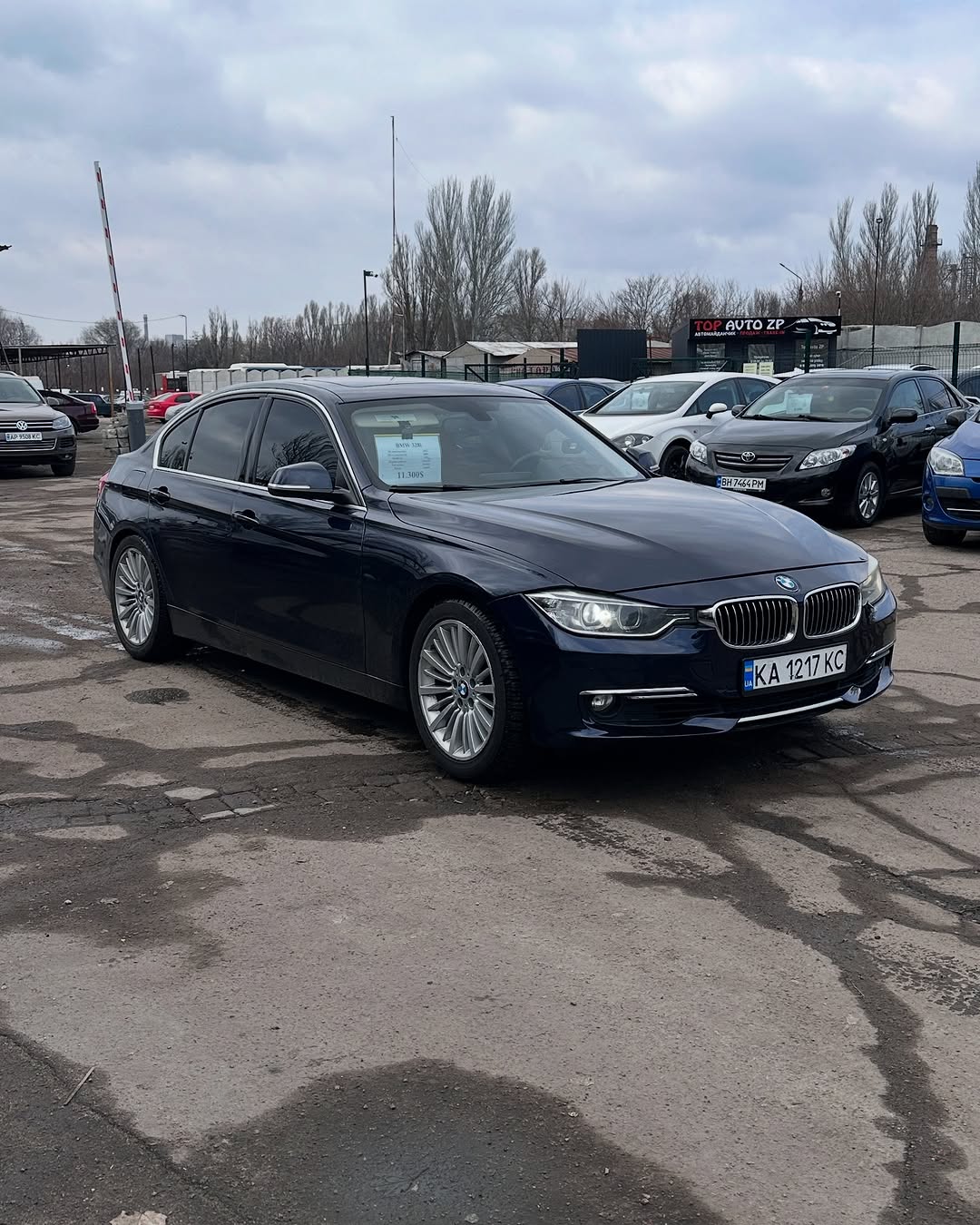 BMW 328i