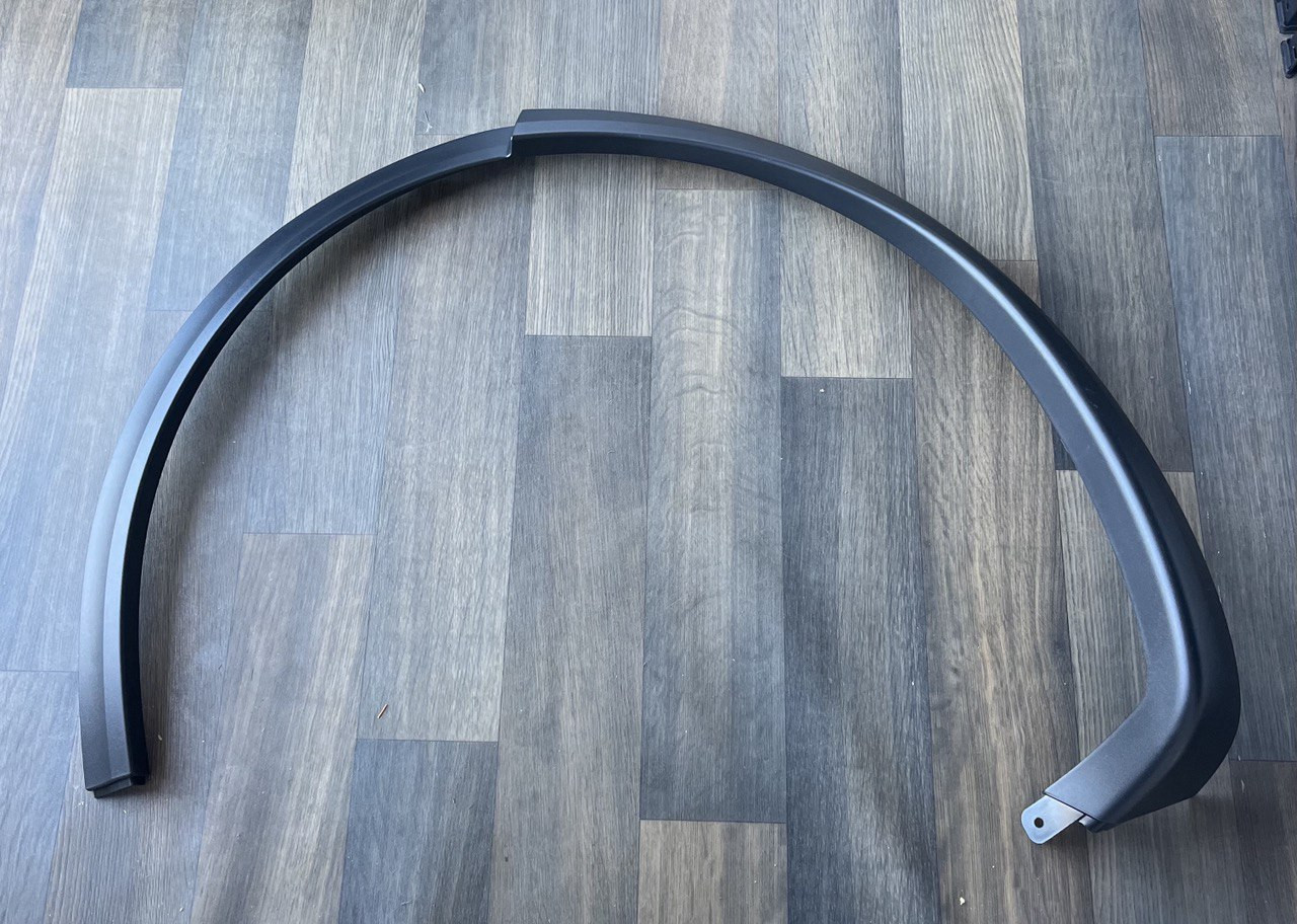 Арка на Tesla МХ задня ліва