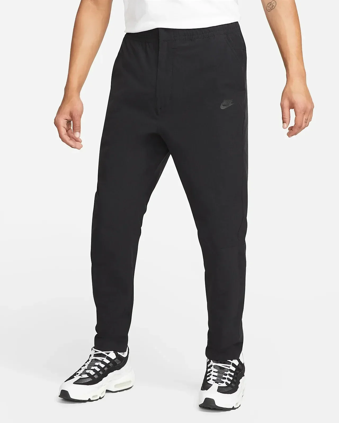 Брюки Чоловічі Nike Sportswear Men's Woven Commuter Trousers