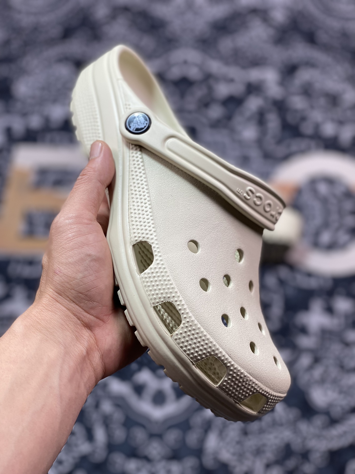 Crocs klasy fabrycznej 01