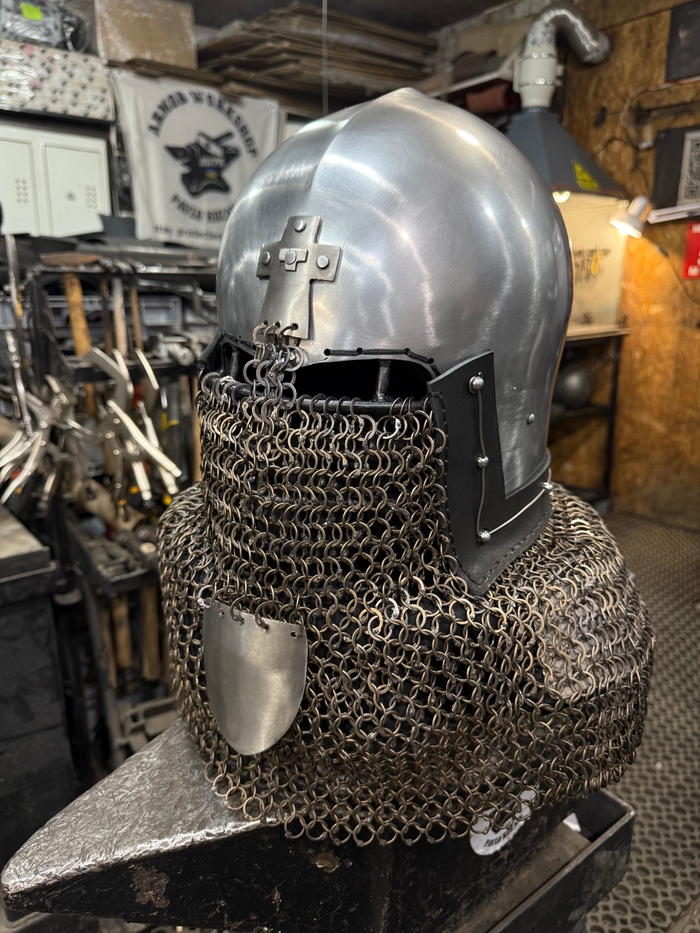 Cross helmet titanium ave. “Ti-cross”