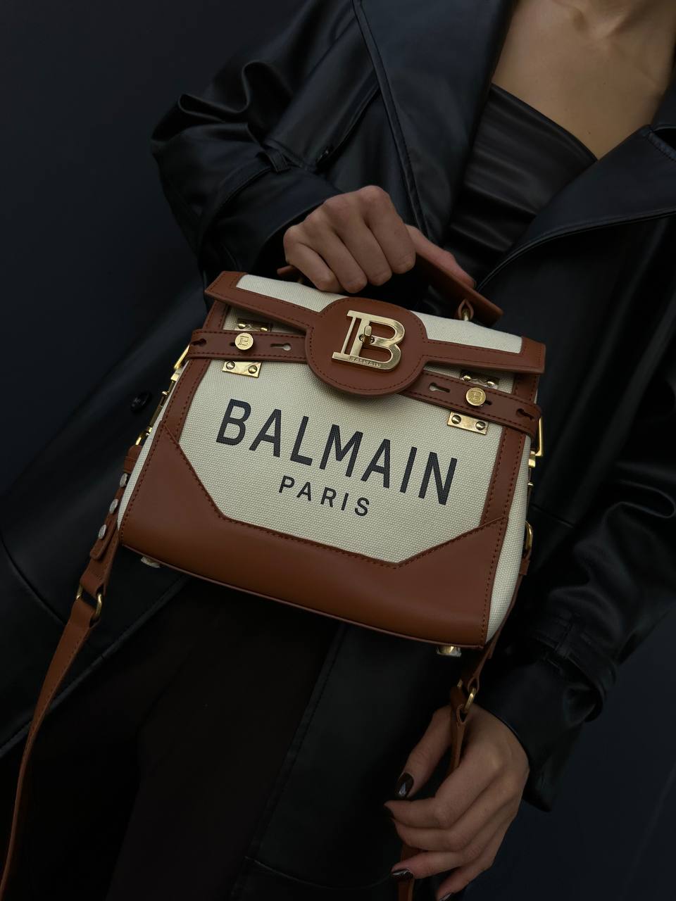 Balmain Brown/White