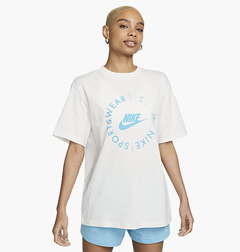 Футболка жіноча Nike Sportswear