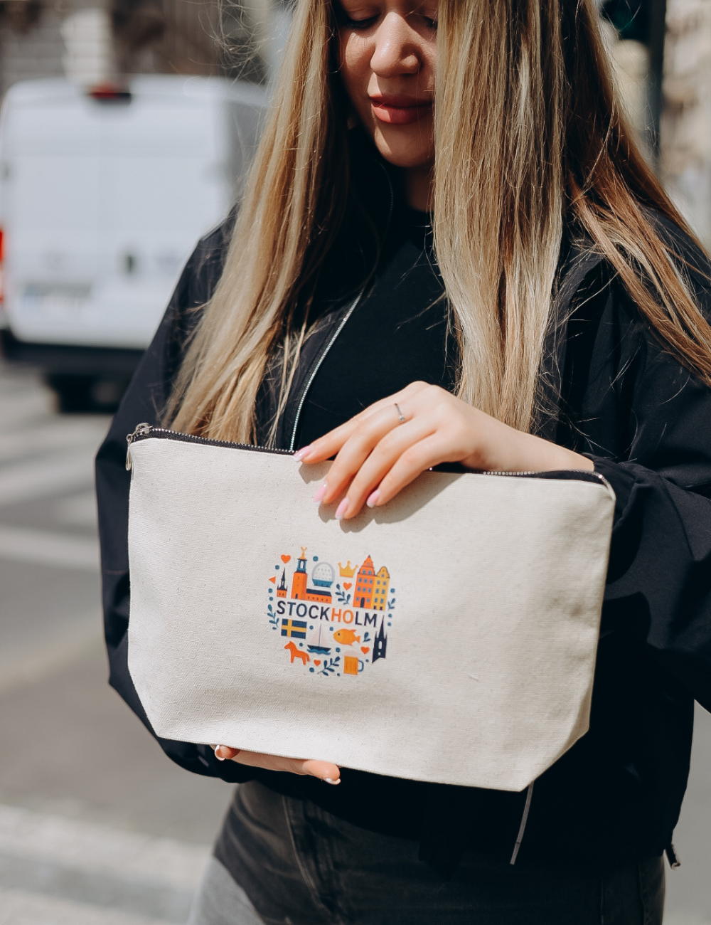 Cotton cosmetic bag with coloured Stockholm print
