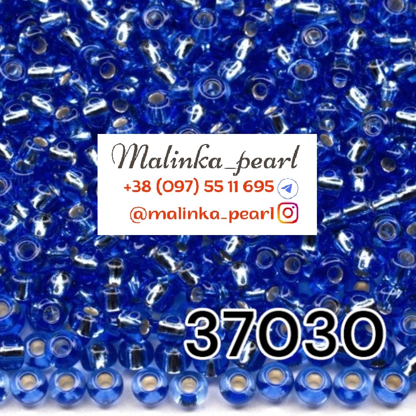 Бісер волошковий, прозорий з блискучим срібним отвором