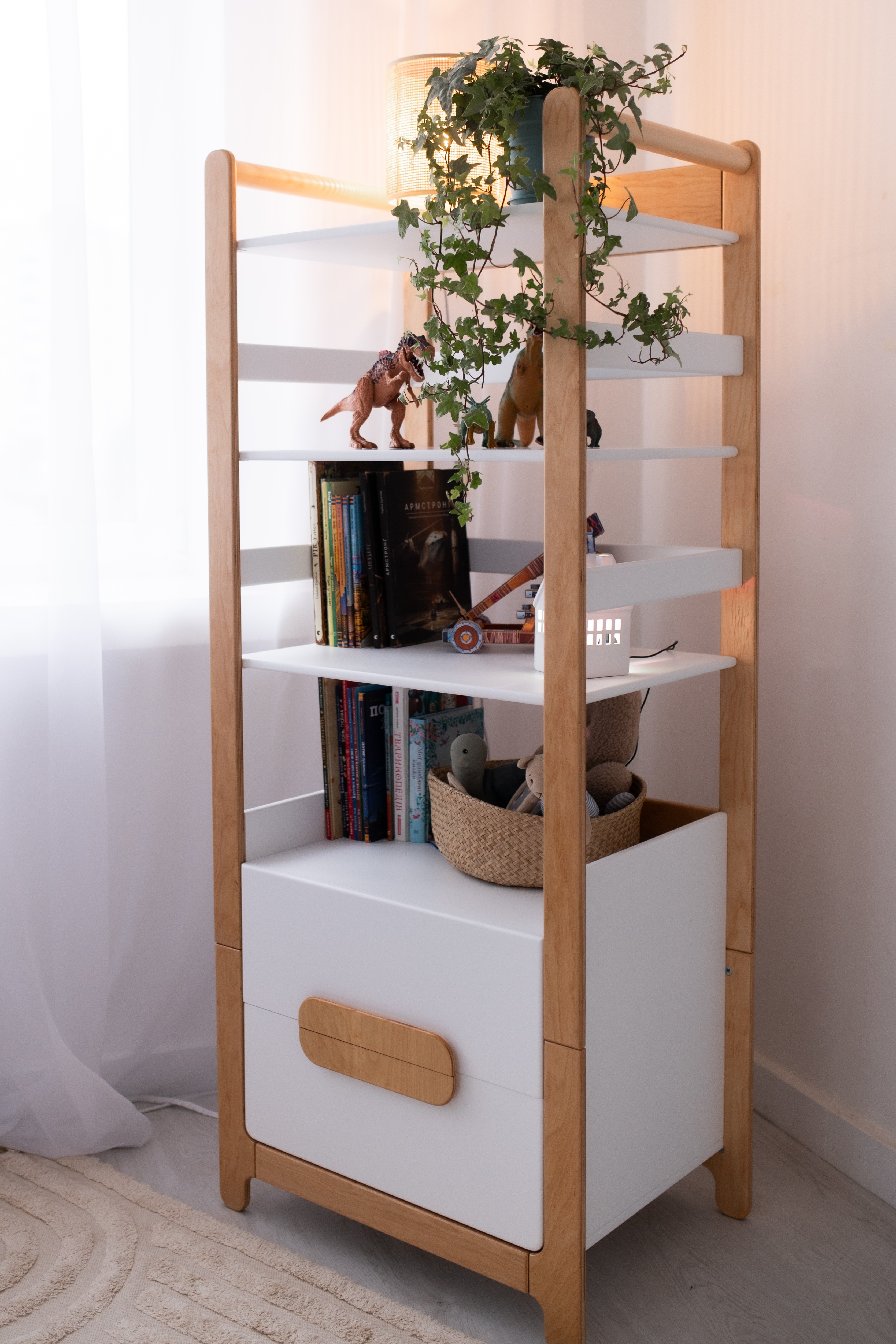 Cтелаж дитячий дизайнерський Монтеccорі для книжок та іграшок Мрія