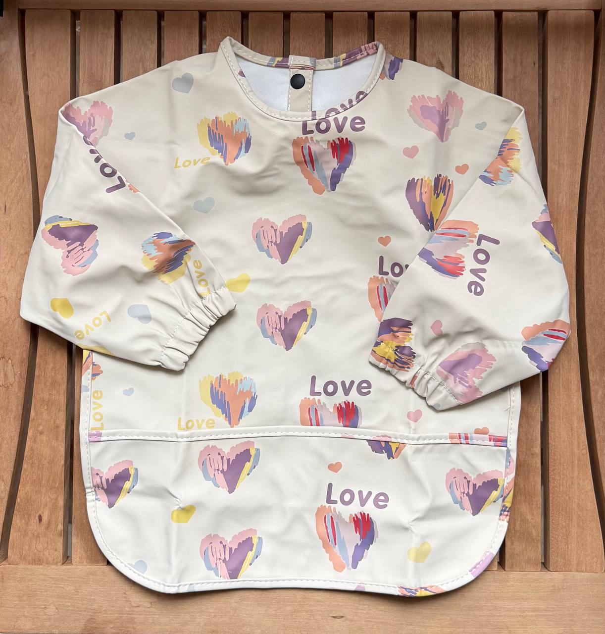 Фартушок з екошкіри "Сердечка рожеві"