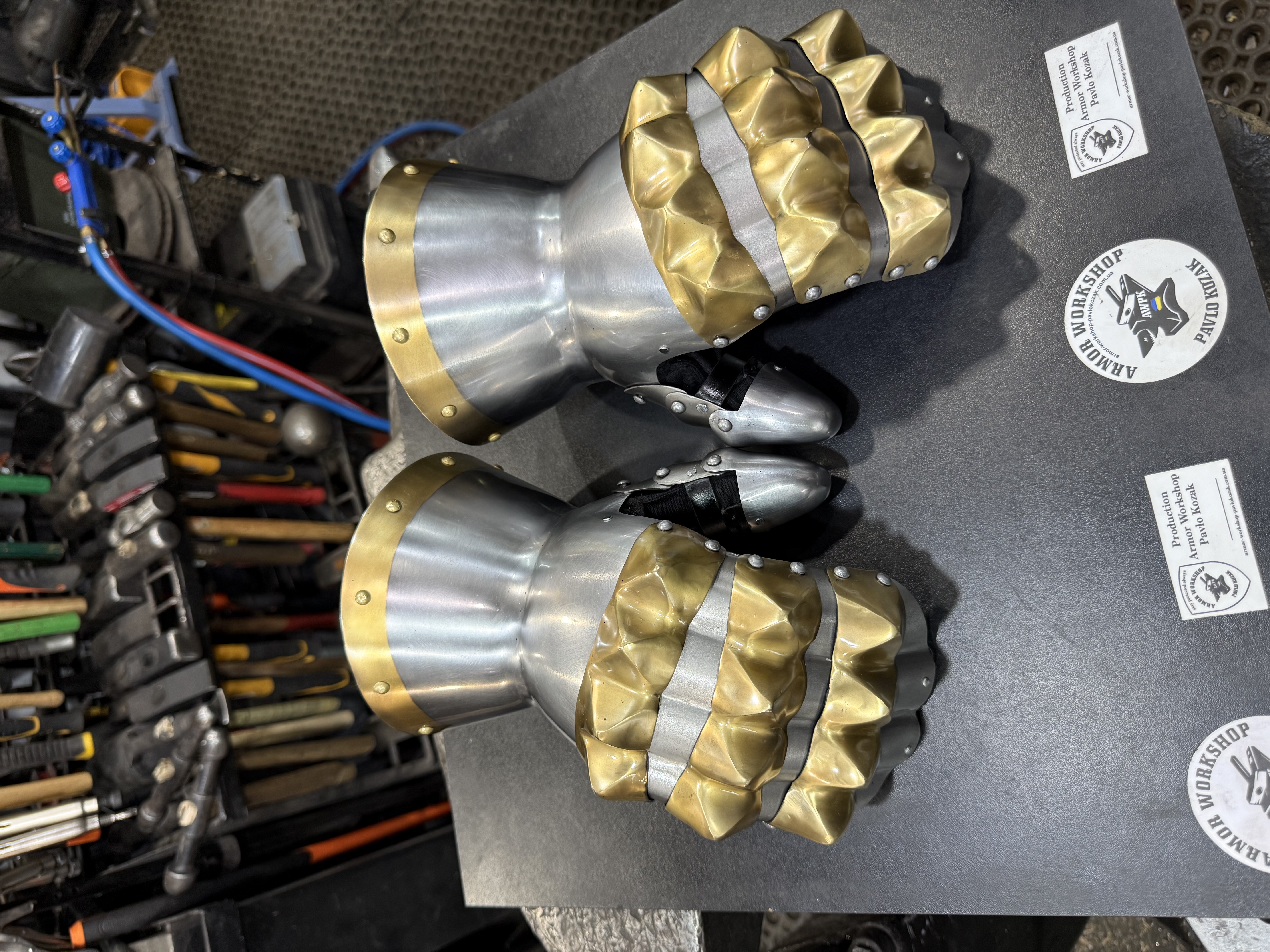 Armor mittens “brass style”