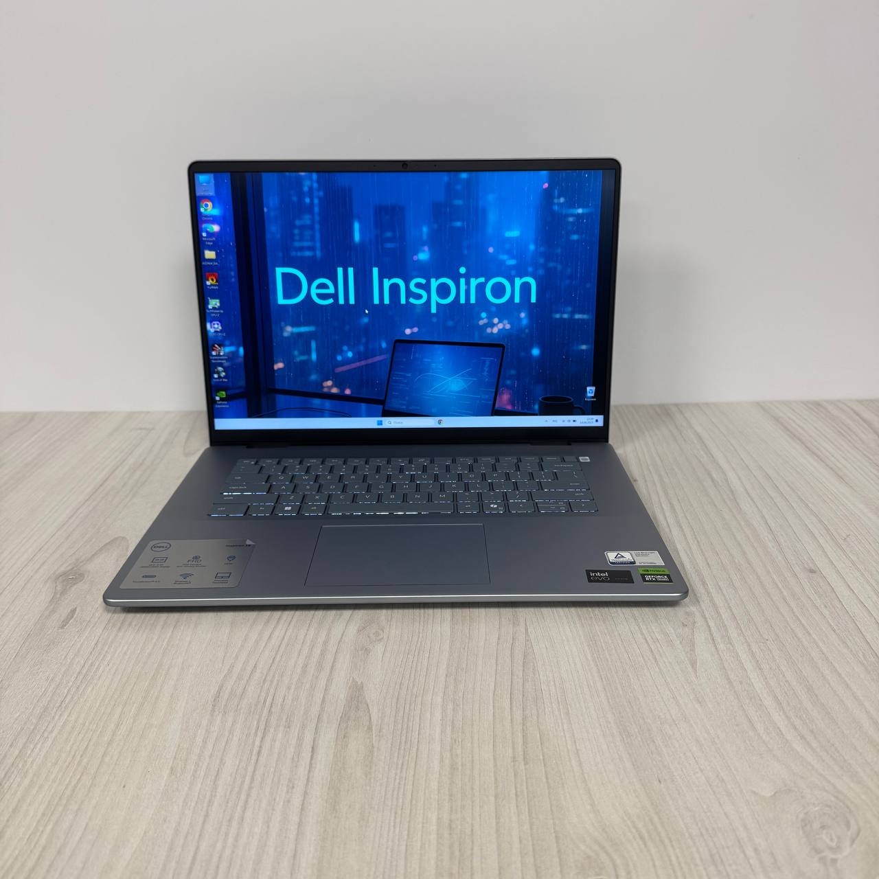 Dell Inspiron 16 Plus 7640
