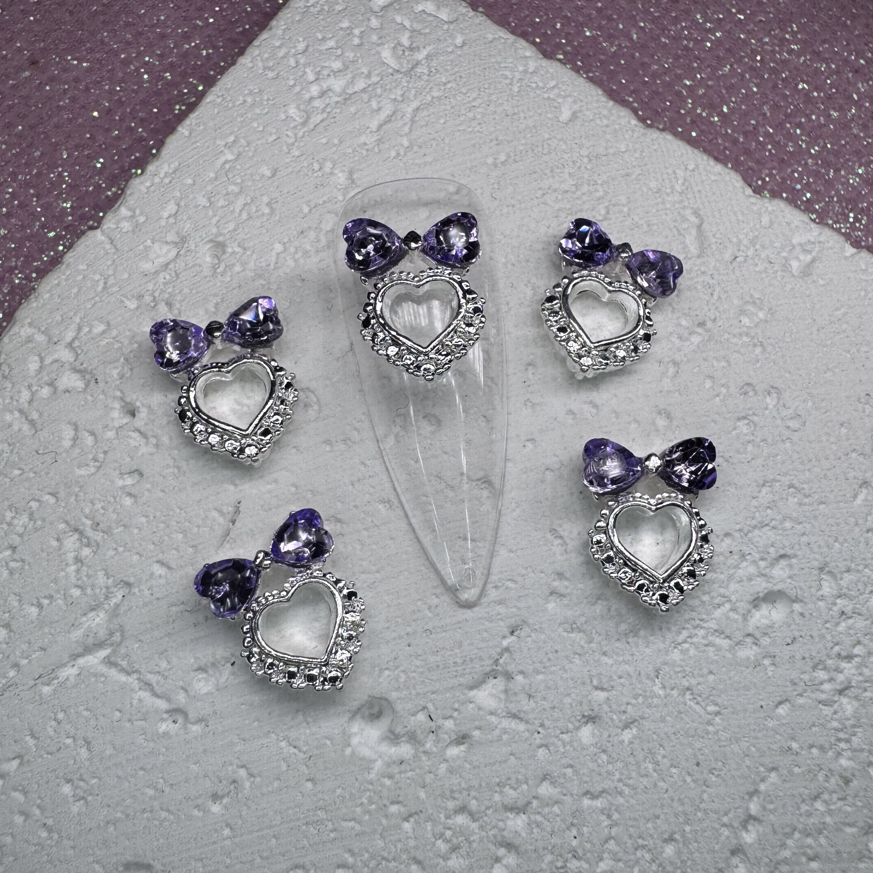 Фігурка для нігтів "Сердечко з бантиком"