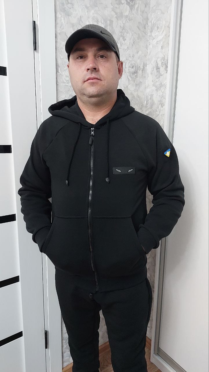 Спортивна кофта 