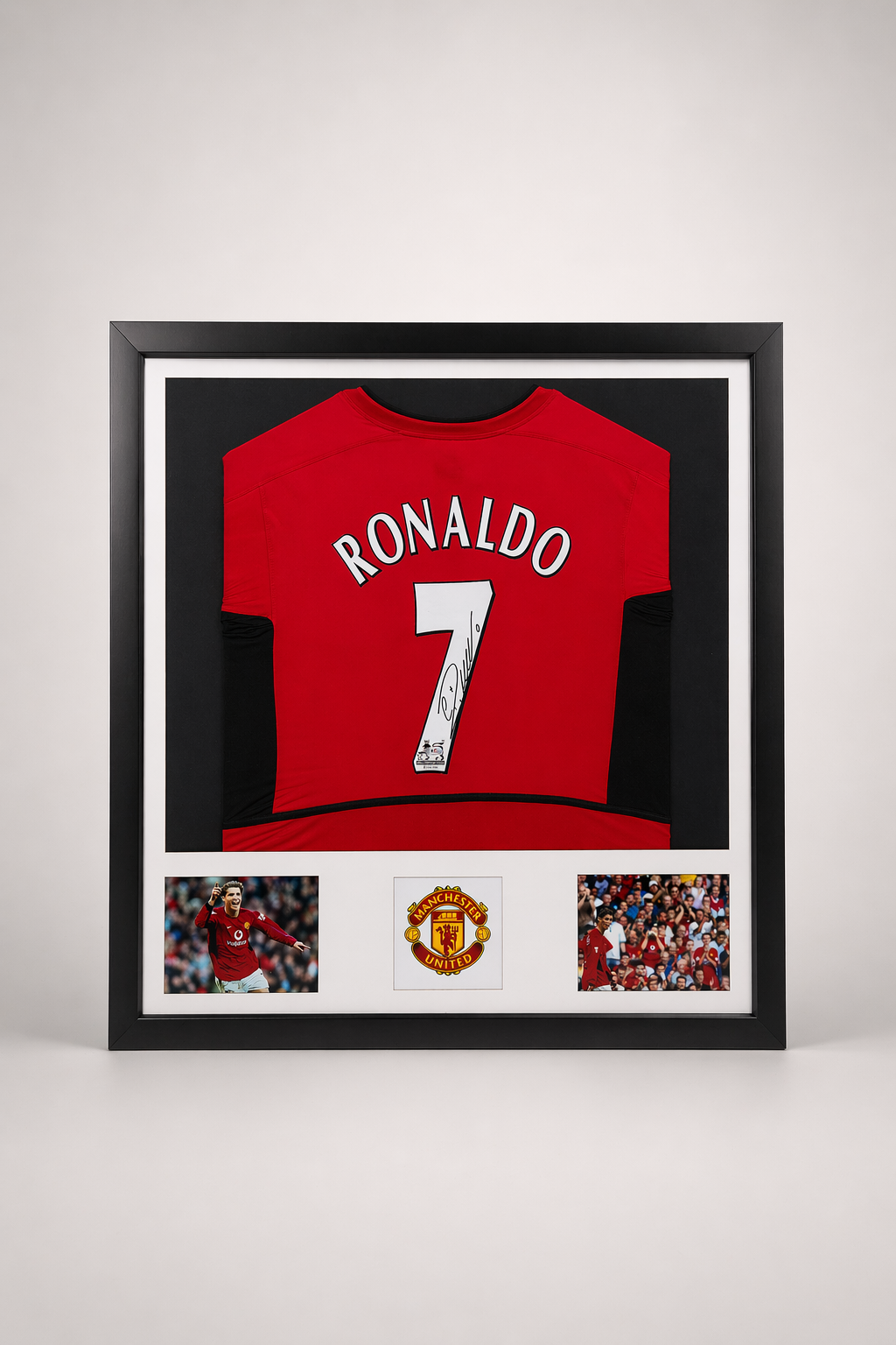 JERSEY ENMARCADO RONALDO - MANCHESTER UNITED CERTIFICADO BECKETT