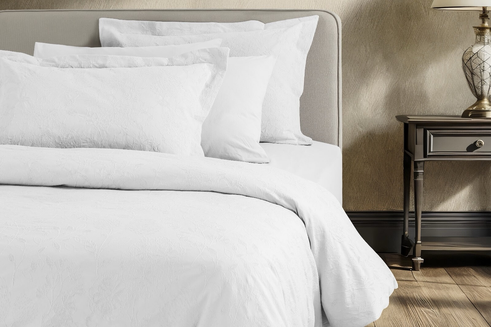 Постільний комплект Євро розмір у білому кольорі ROSAVIA PAVIA