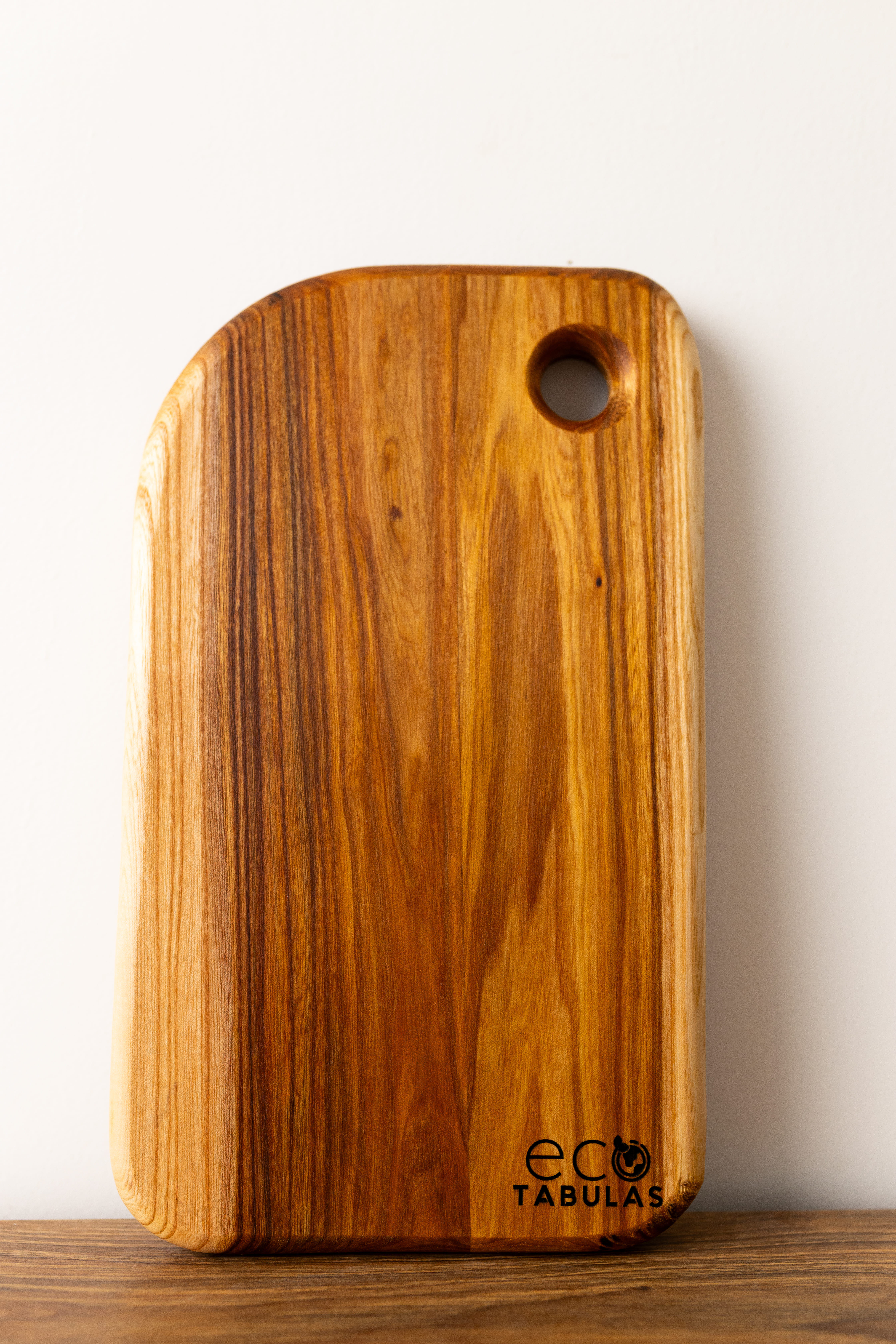 Кухонна дошка "Стільничка" середня 330*200*27 мм