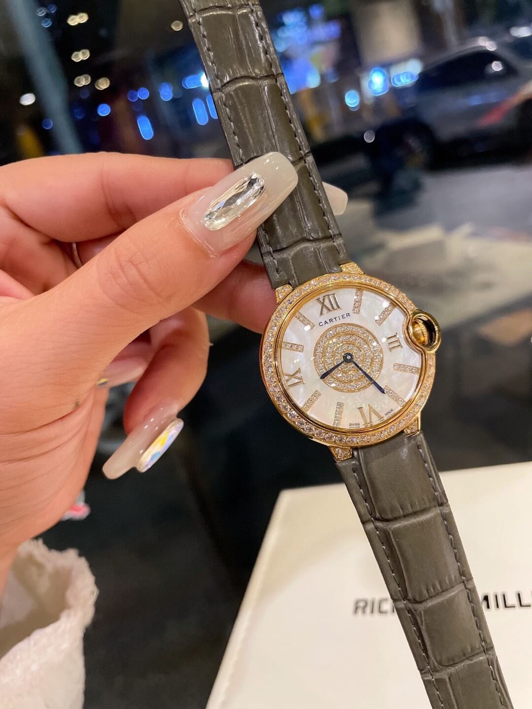 Cartier годинник