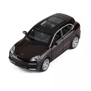 Модель автомобіля Porsche Cayenne.