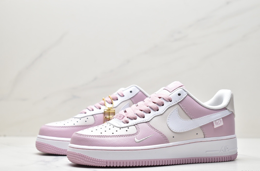Nike Air Force 1 Low DB3301-055