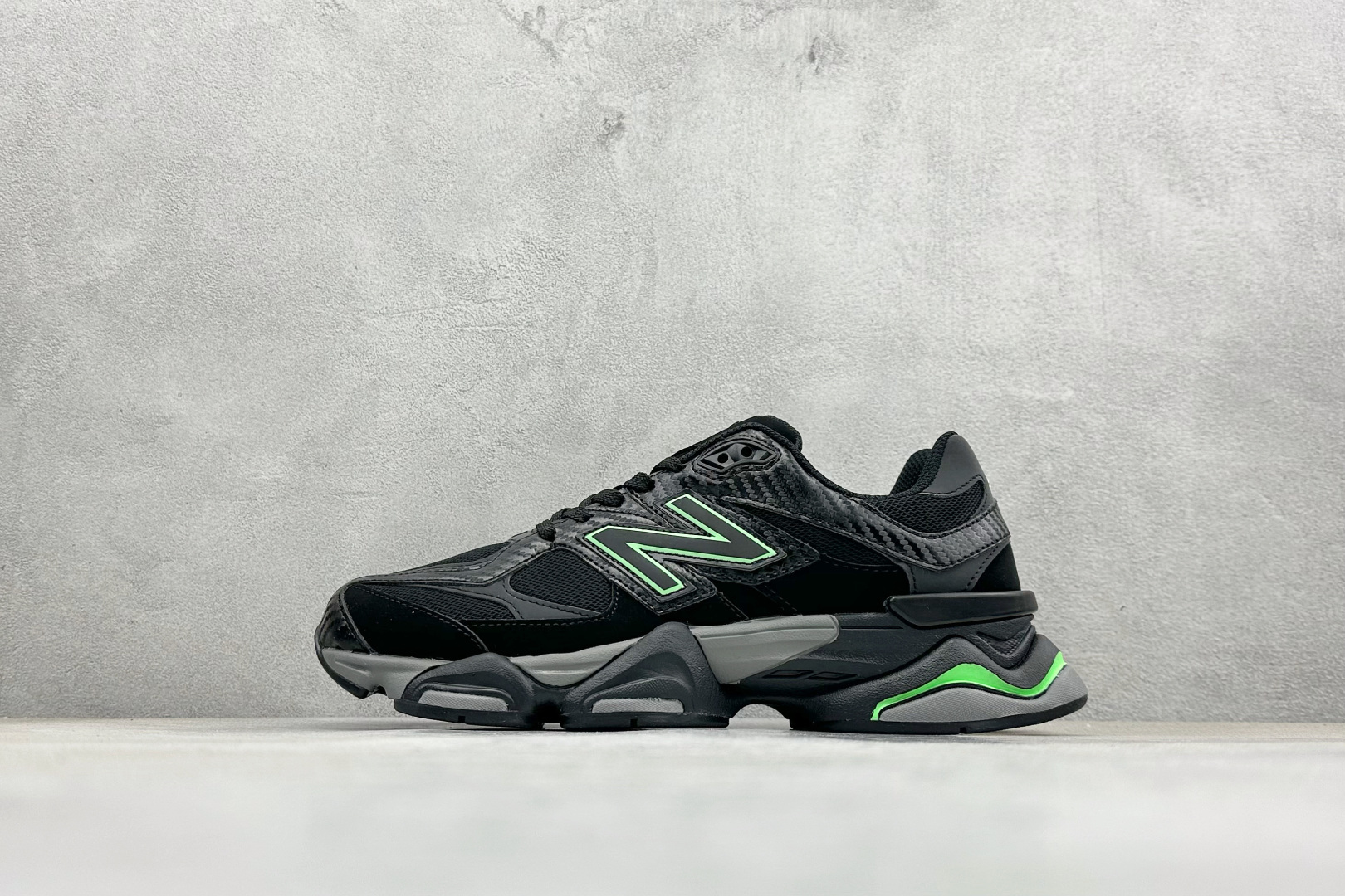 New Balance U9060JBL