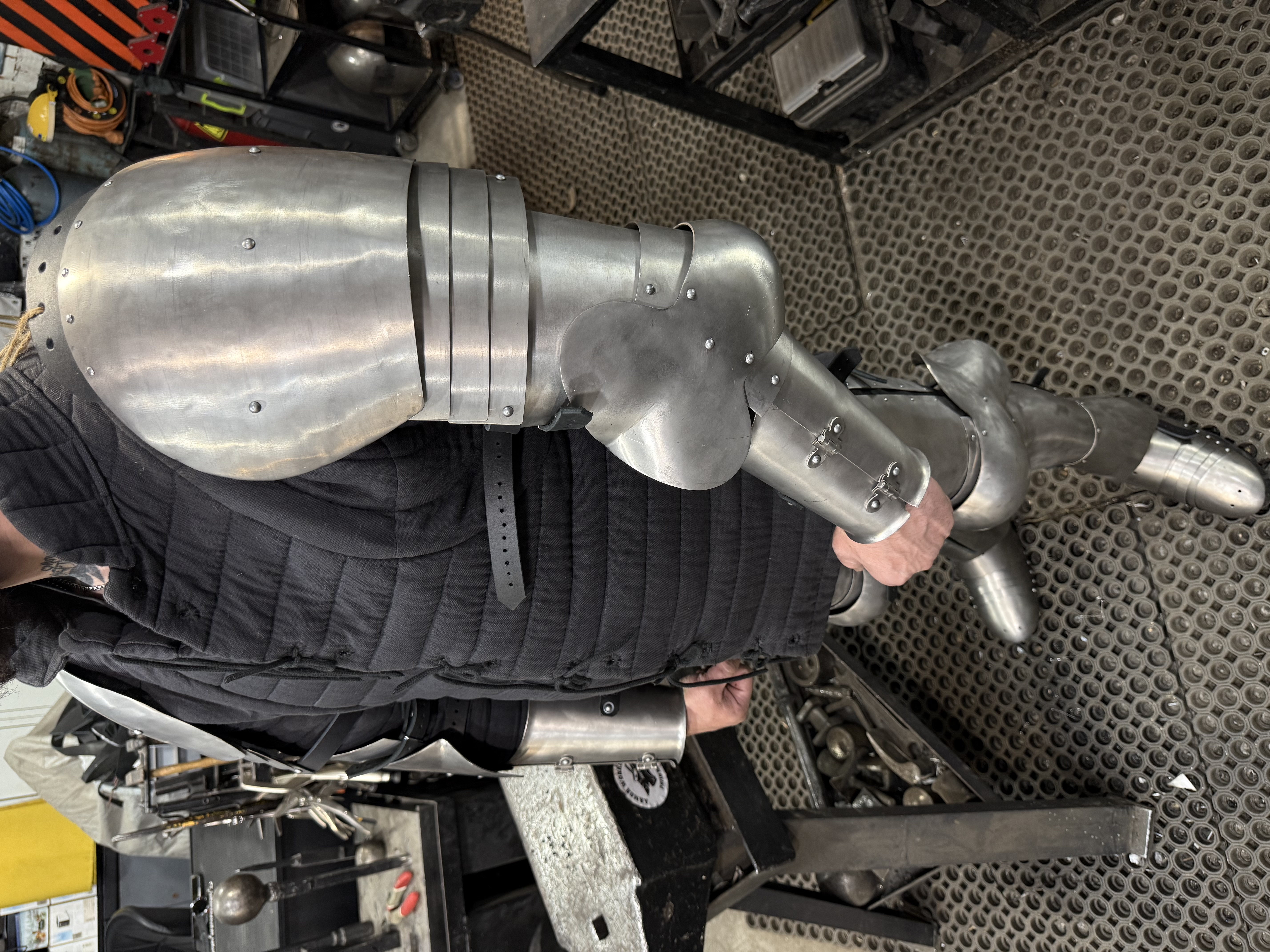 Titanium shoulders model one