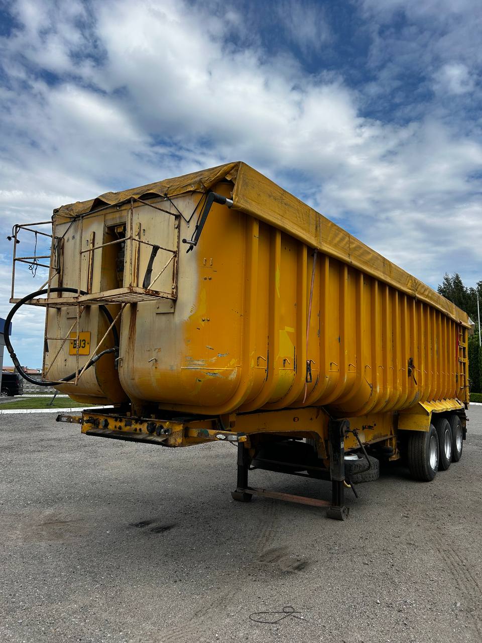 Напівпричіп зерновоз Freuhauf| 53м3 алюміній | в наявності в Україні