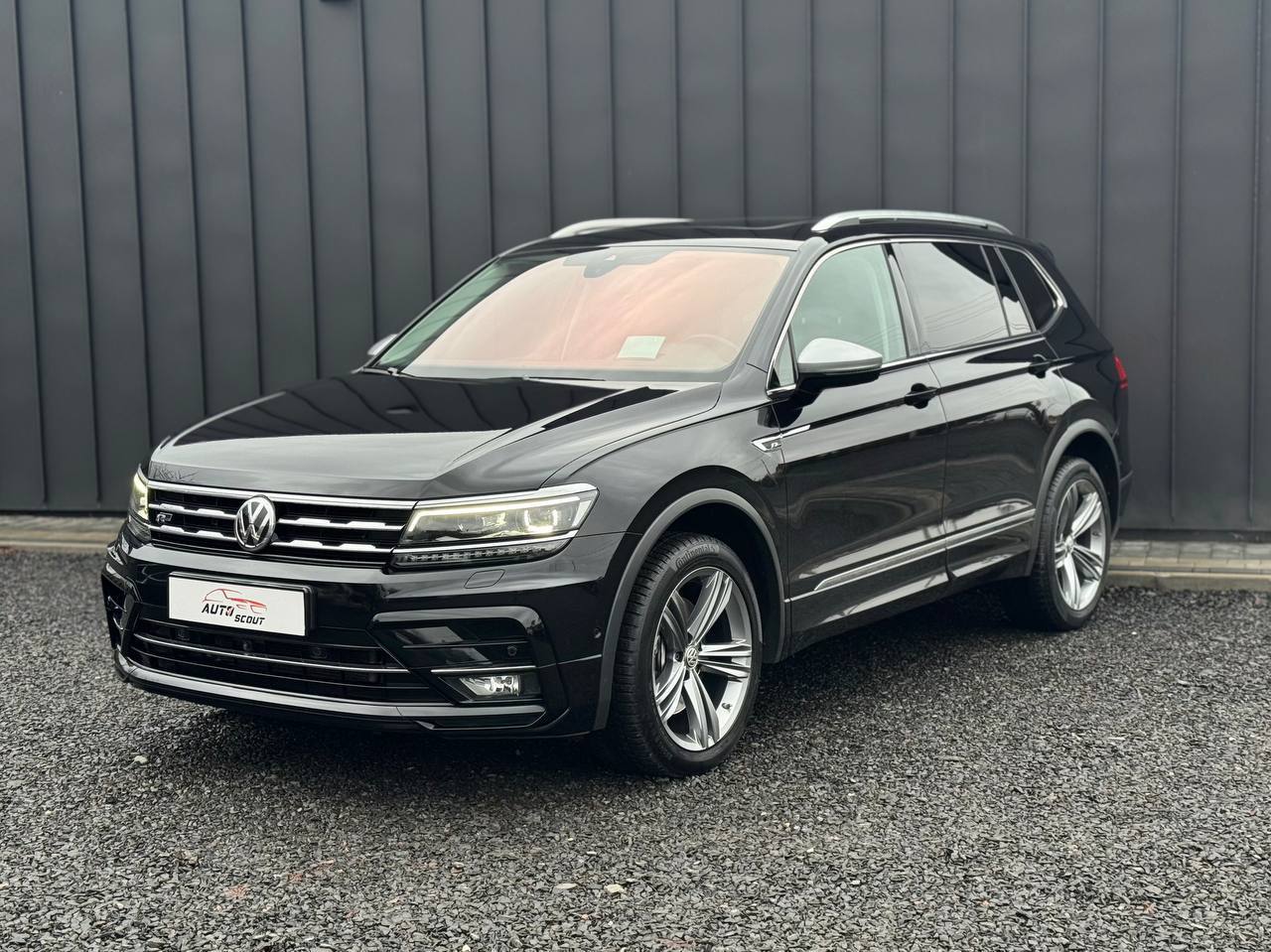 VW TIGUAN ALLSPACE R-LINE 4M
