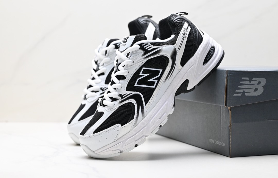 New Balance 530 MR530NI