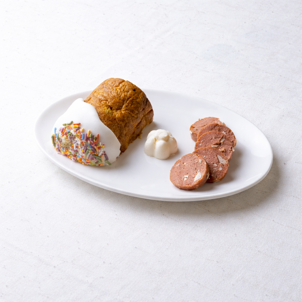 Пів паски з маслом та ковбаскою