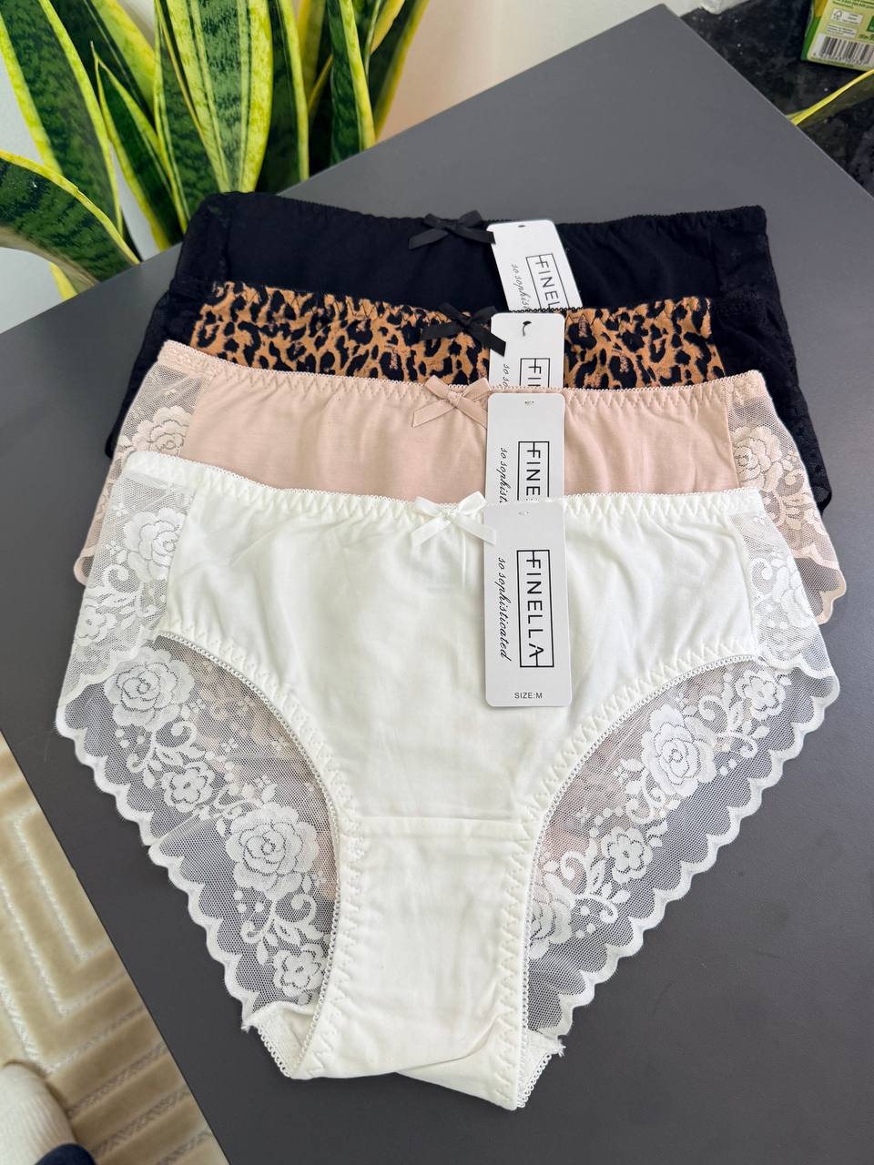 КВІТКОВА НІЖНІСТЬ НА ВИСОКІЙ ПОСАДЦІ