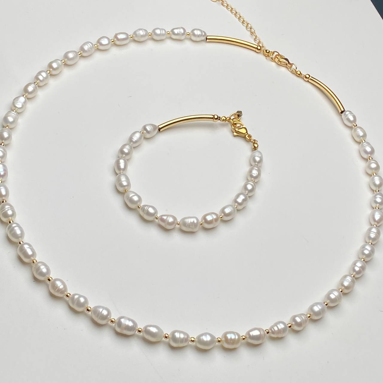 Perls necklace