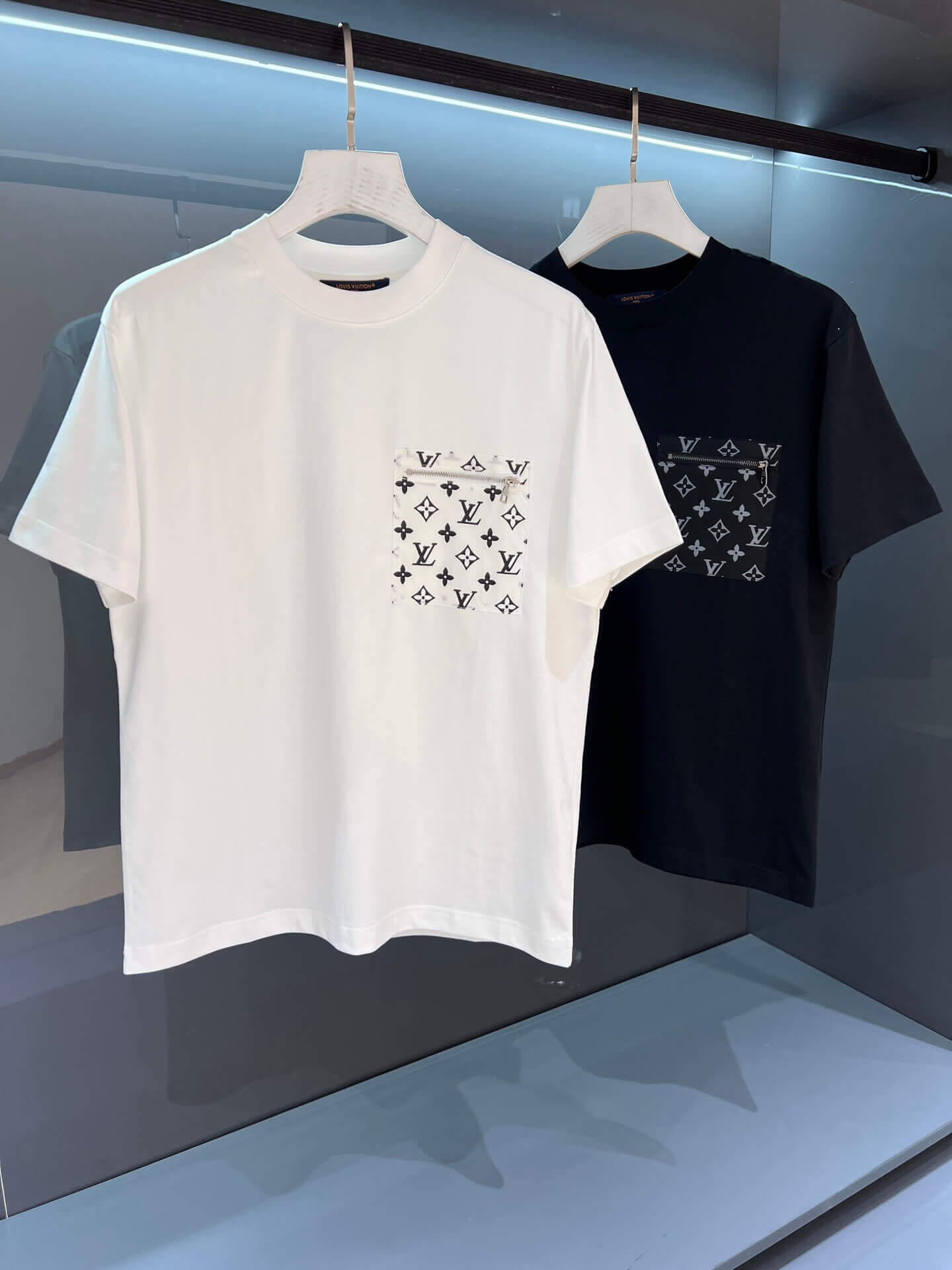 Louis Vuitton футболка