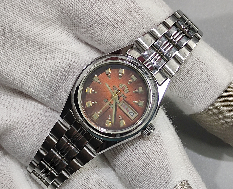 Orient "Crystal" women's mechanical automatic watch. Made in Japan.