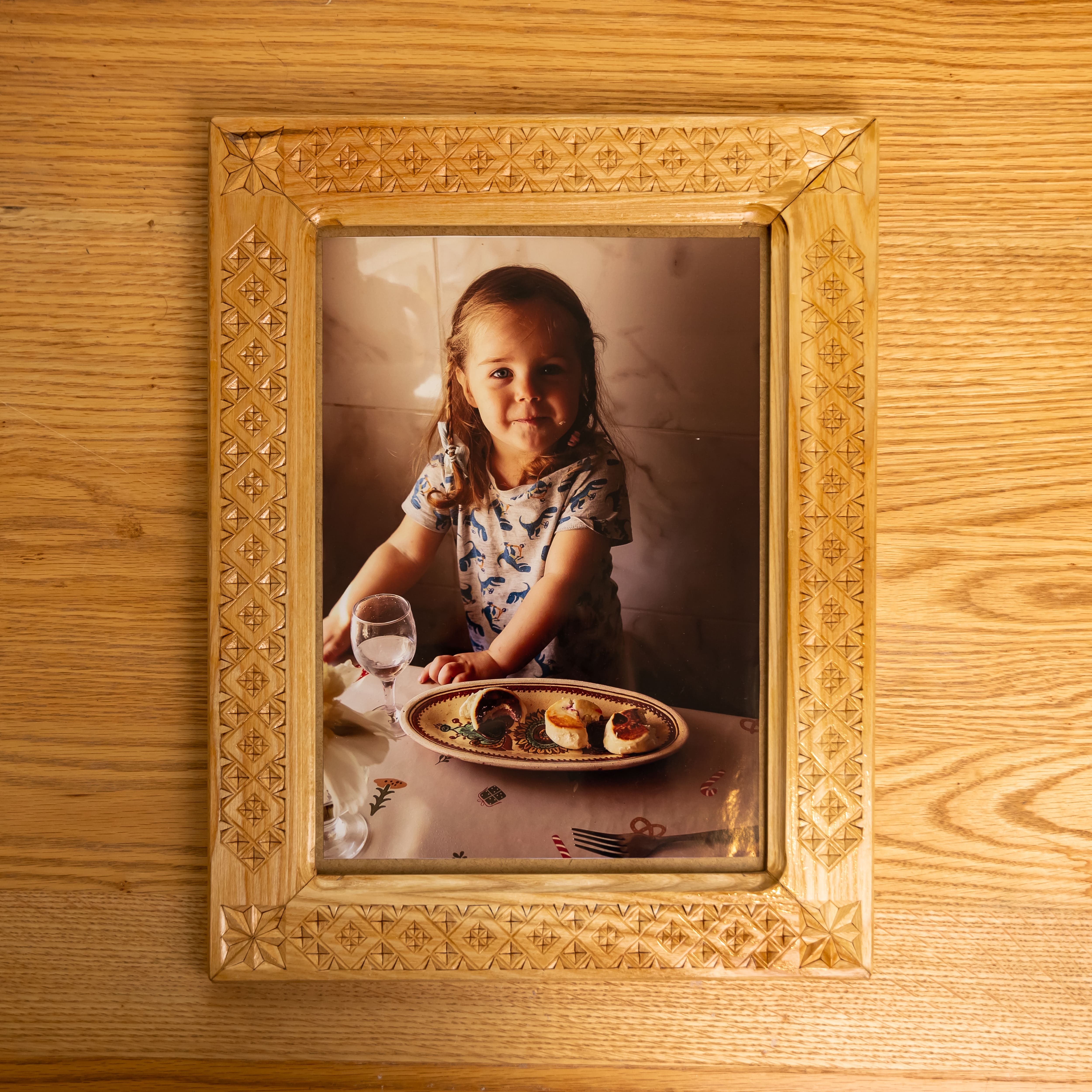 Різьблена рамка для фото, 40*31 см