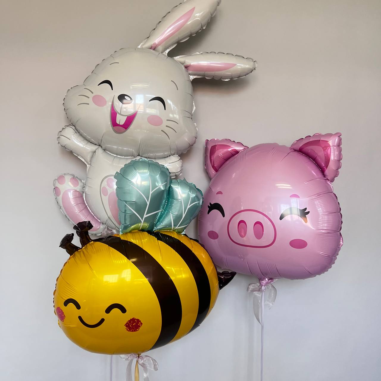 Фольговані фігури героїв та тварин — великий вибір персонажів для дитячих свят