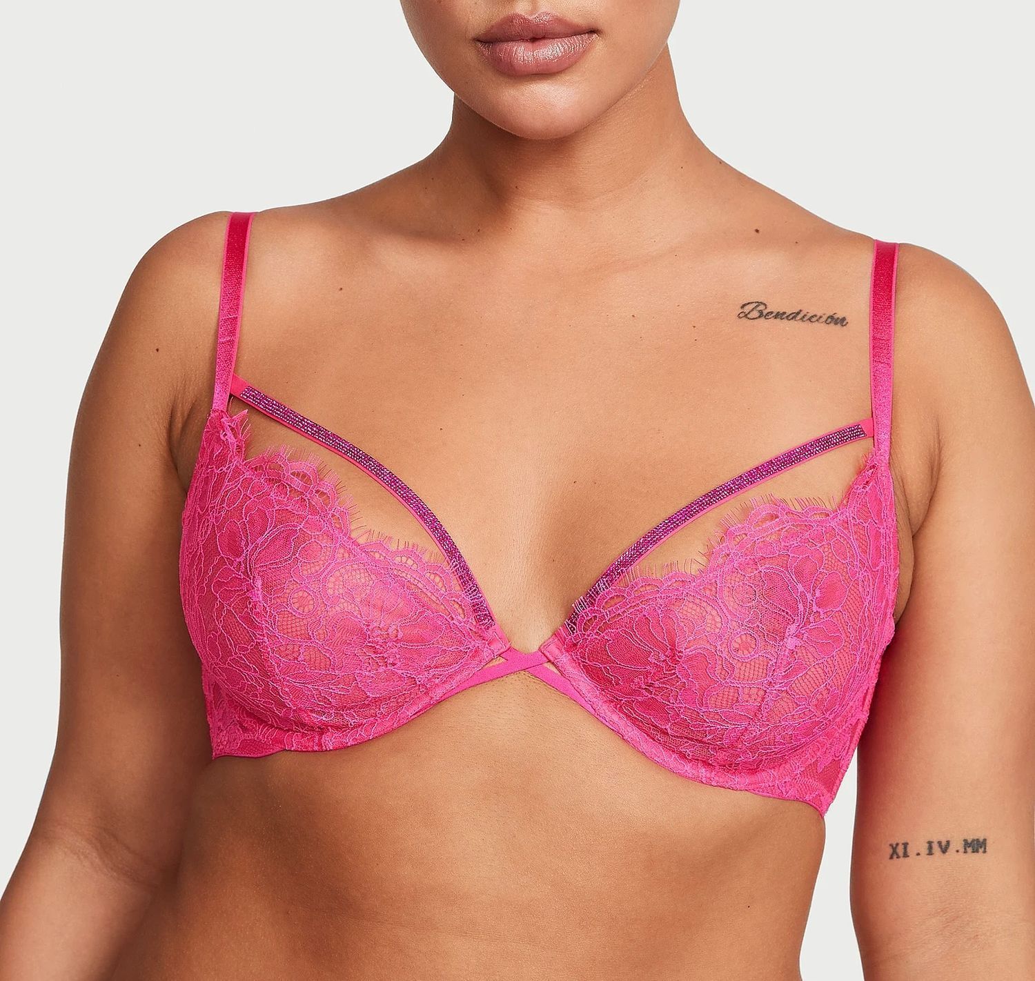Бюстгальтер со стразами shine strappy unlined lace low-cut demi bra