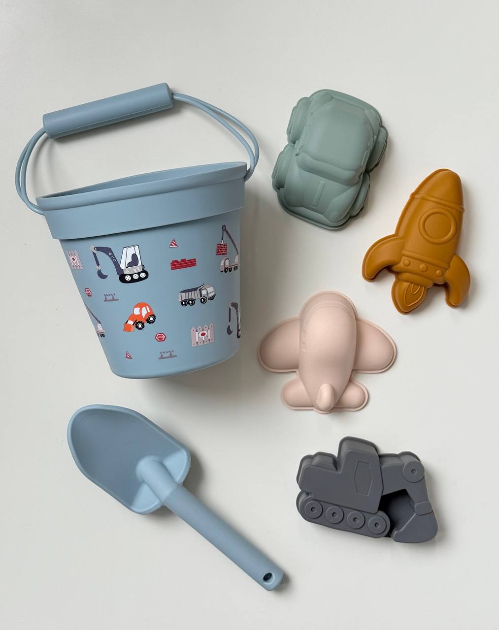 Набір іграшок для піску "Тракторці"